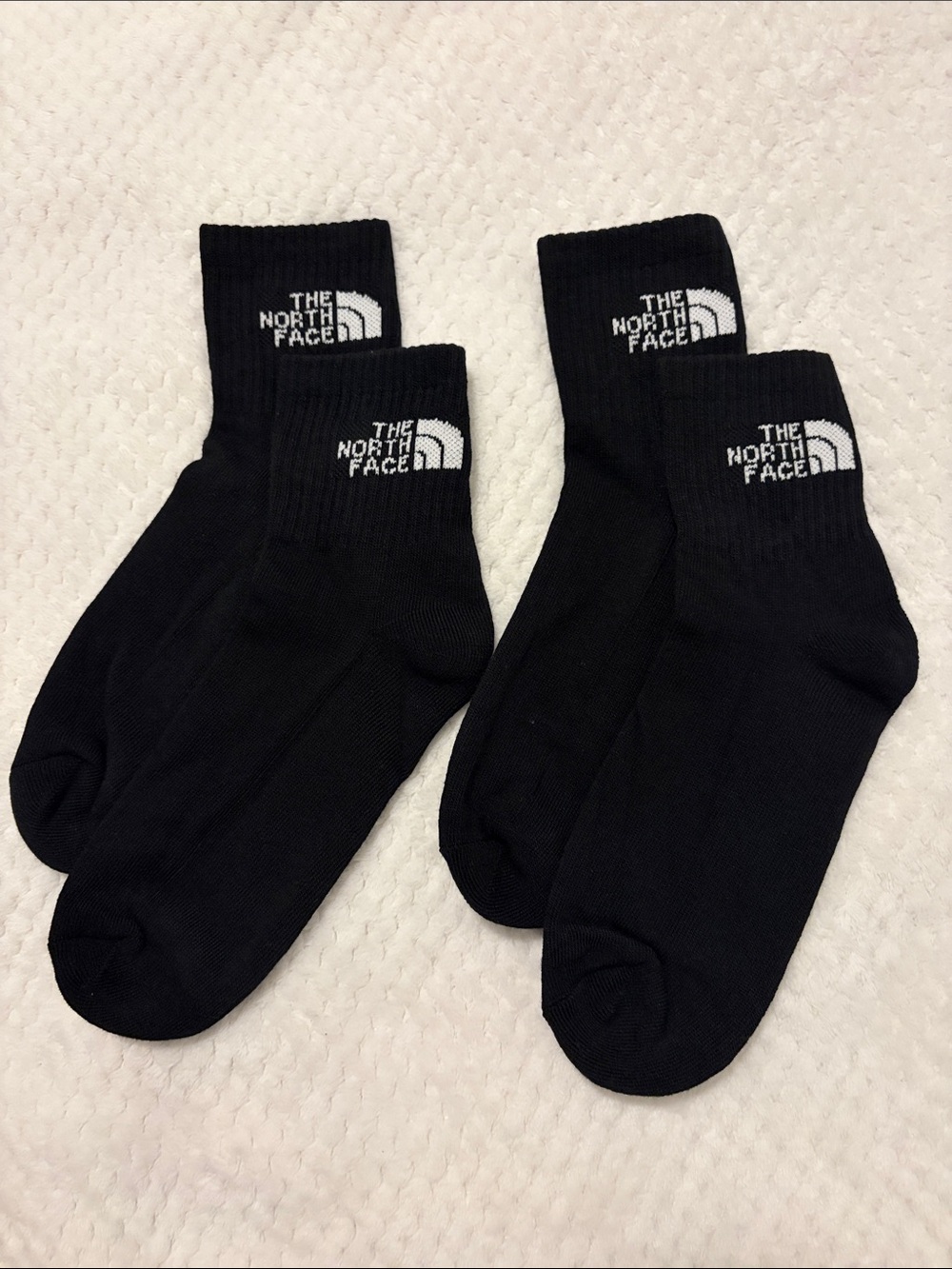 NWOT The North Face Black Quarter Socks - 2 Pairs - Large